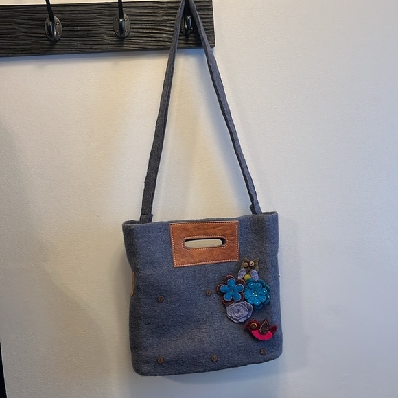 Felted wool bag tote with felted adornments - Picture 6 of 9